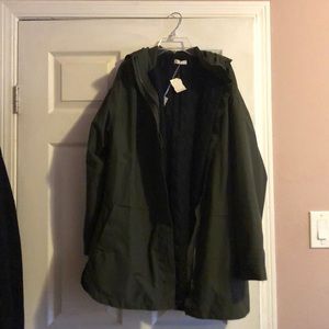 Woman’s jacket green